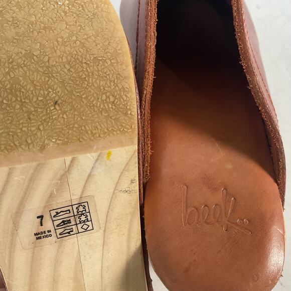 beek Red Leather Clogs - Picture 5 of 6